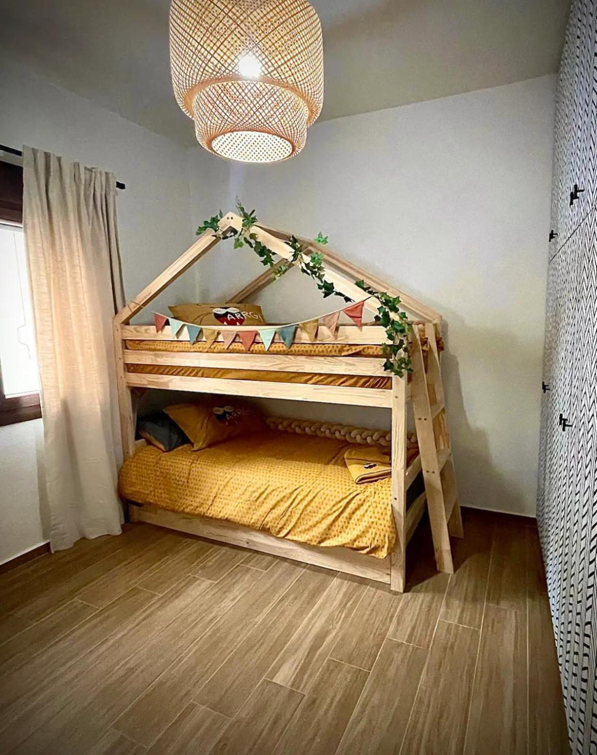 Playhousecrete *